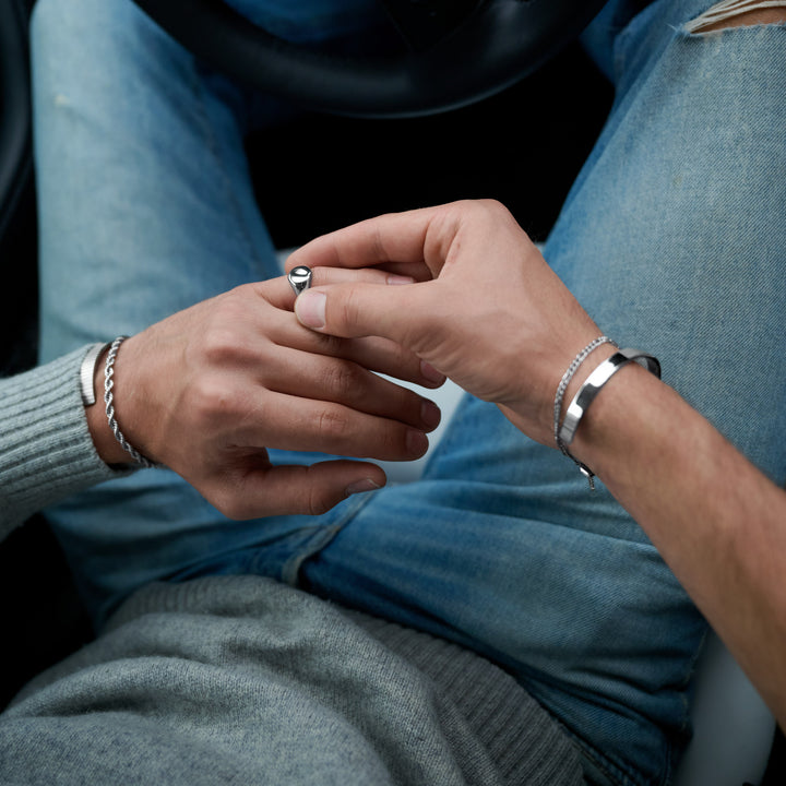 Ian - Signet Ring Stainless Steel