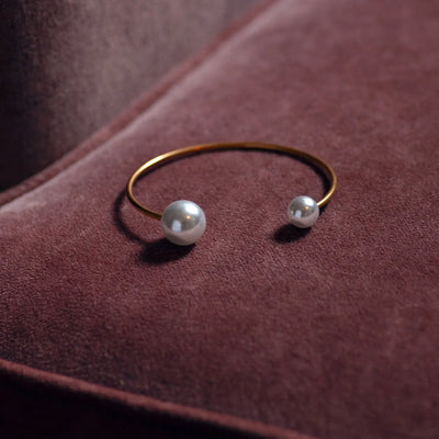 Estelle - Double Sided Pearl Bangle Stainless Steel