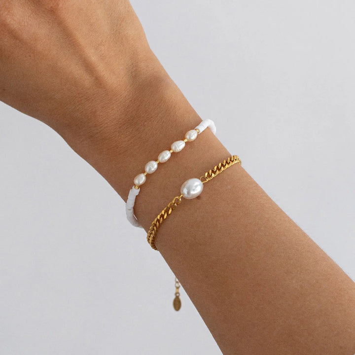 Zora - Pearl White Bead Bracelet