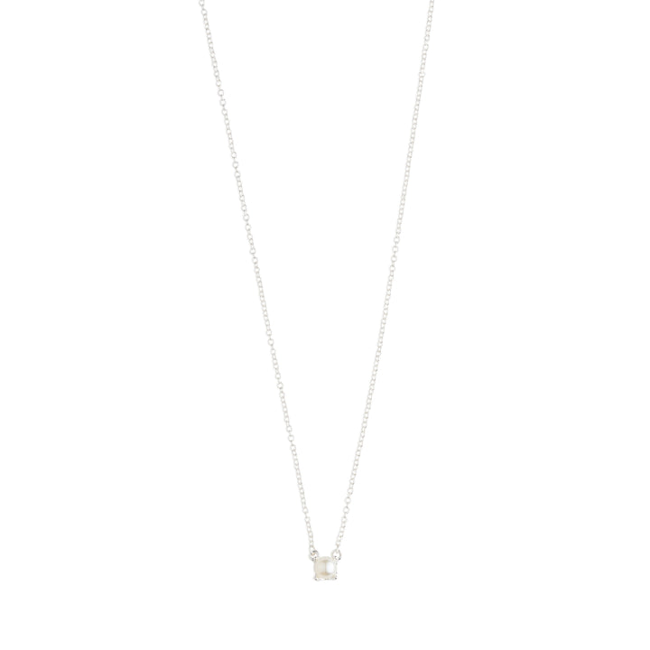 Essie - Delikat Pärlhalsband