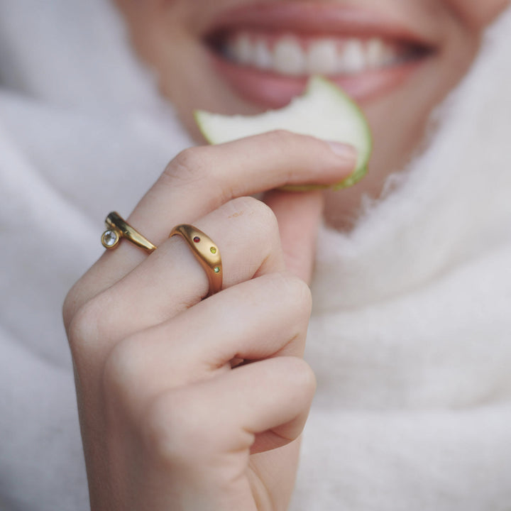 Tomine - Hug Ring Kristall Rostfritt Stål