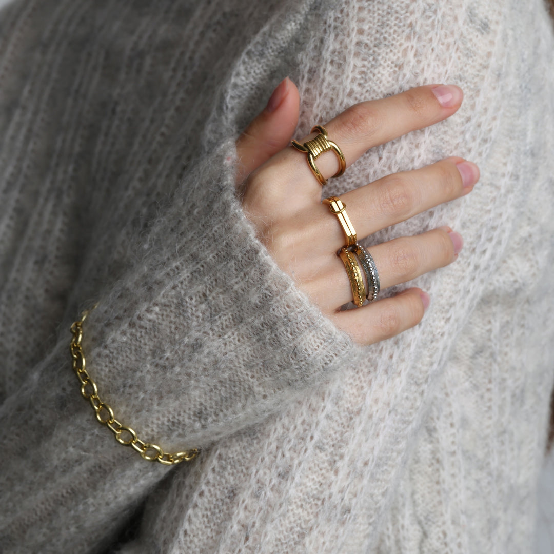 Alessia – bubble ring in stainless steel, gold | Timi of Sweden